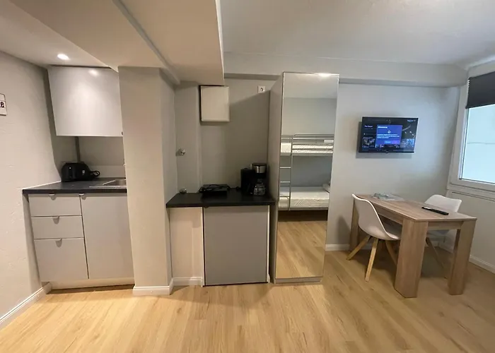 Appartement Suesses Kleines Und Zentrales Fuer Zwei Personen Mitten In